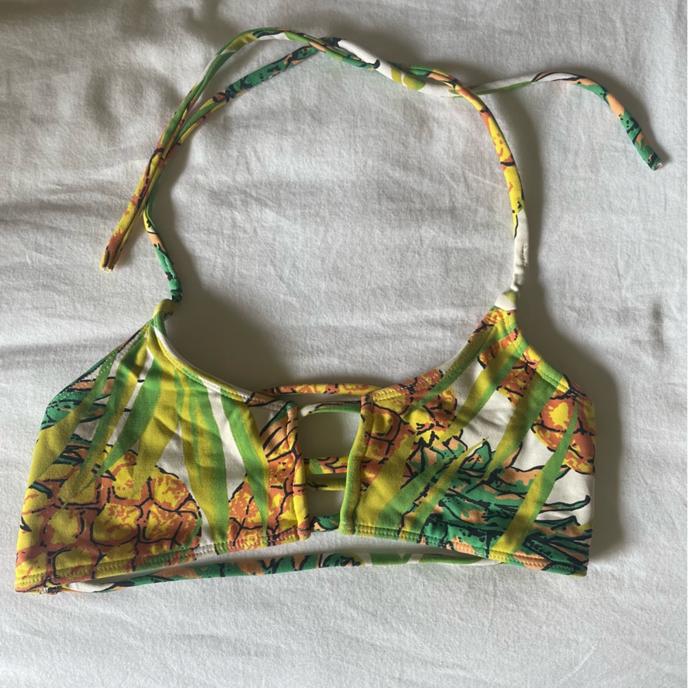 Midori Bikini Top